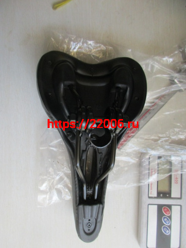 Сиденье вело 272х150мм, с вентиляцией, вес-430г (EPSD-26) фото 2 Сиденье вело 272х150мм, с вентиляцией, вес-430г (EPSD-26) фото 2